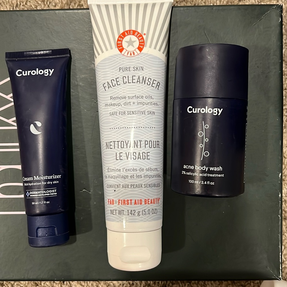 Skincare w/CUROLOGY
